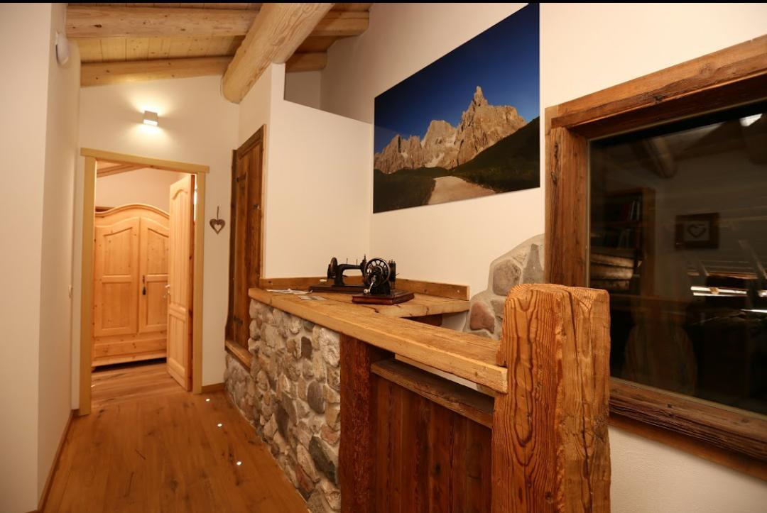 Beb La Stube Dei Partel Bed & Breakfast Ziano Di Fiemme Exterior photo